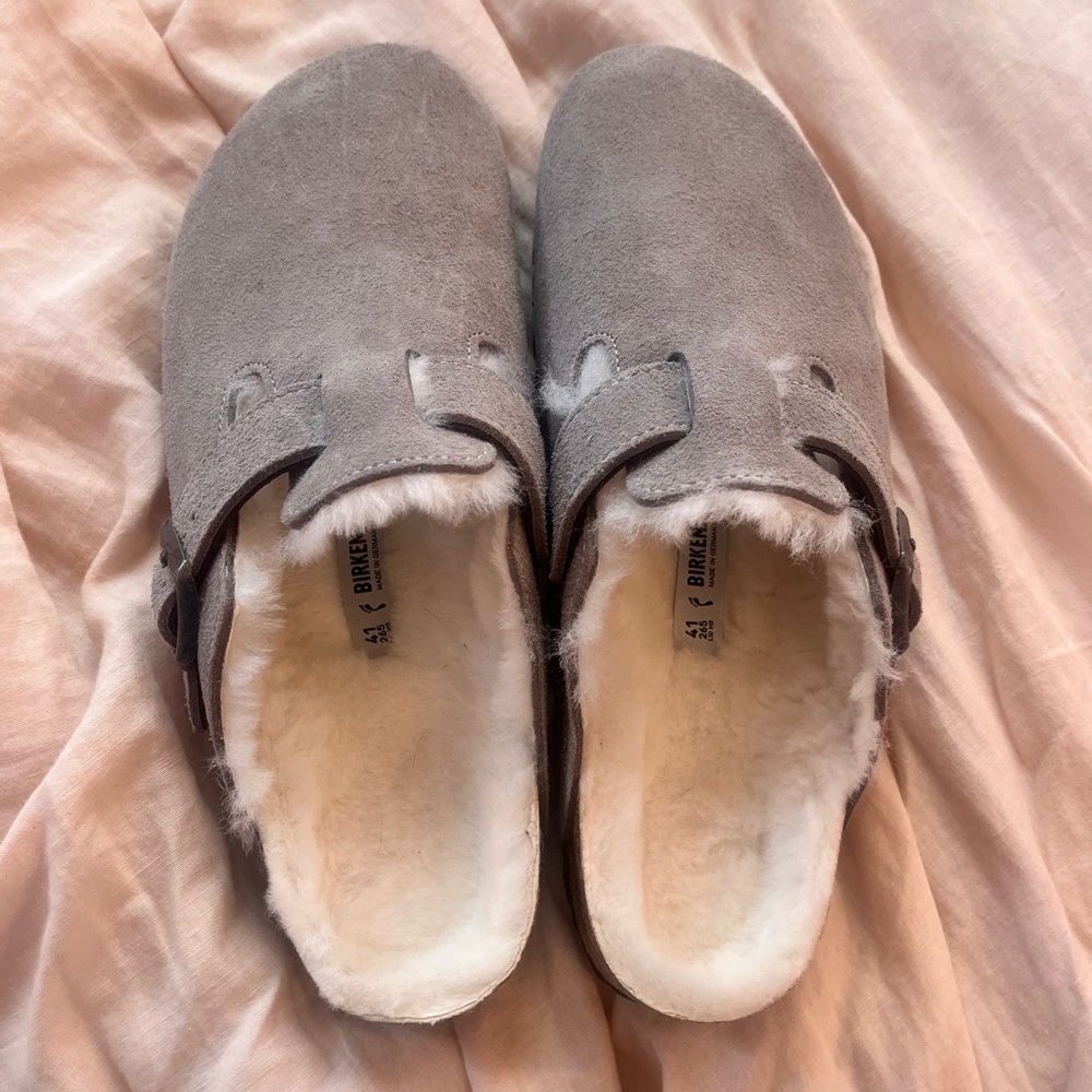 Never ever worn Birkenstock Bostons!!!